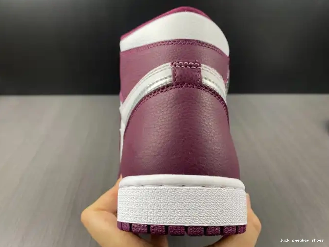 Cheap LUCY 1 Bordeaux 555088-611 Jordan Air High OG 0521